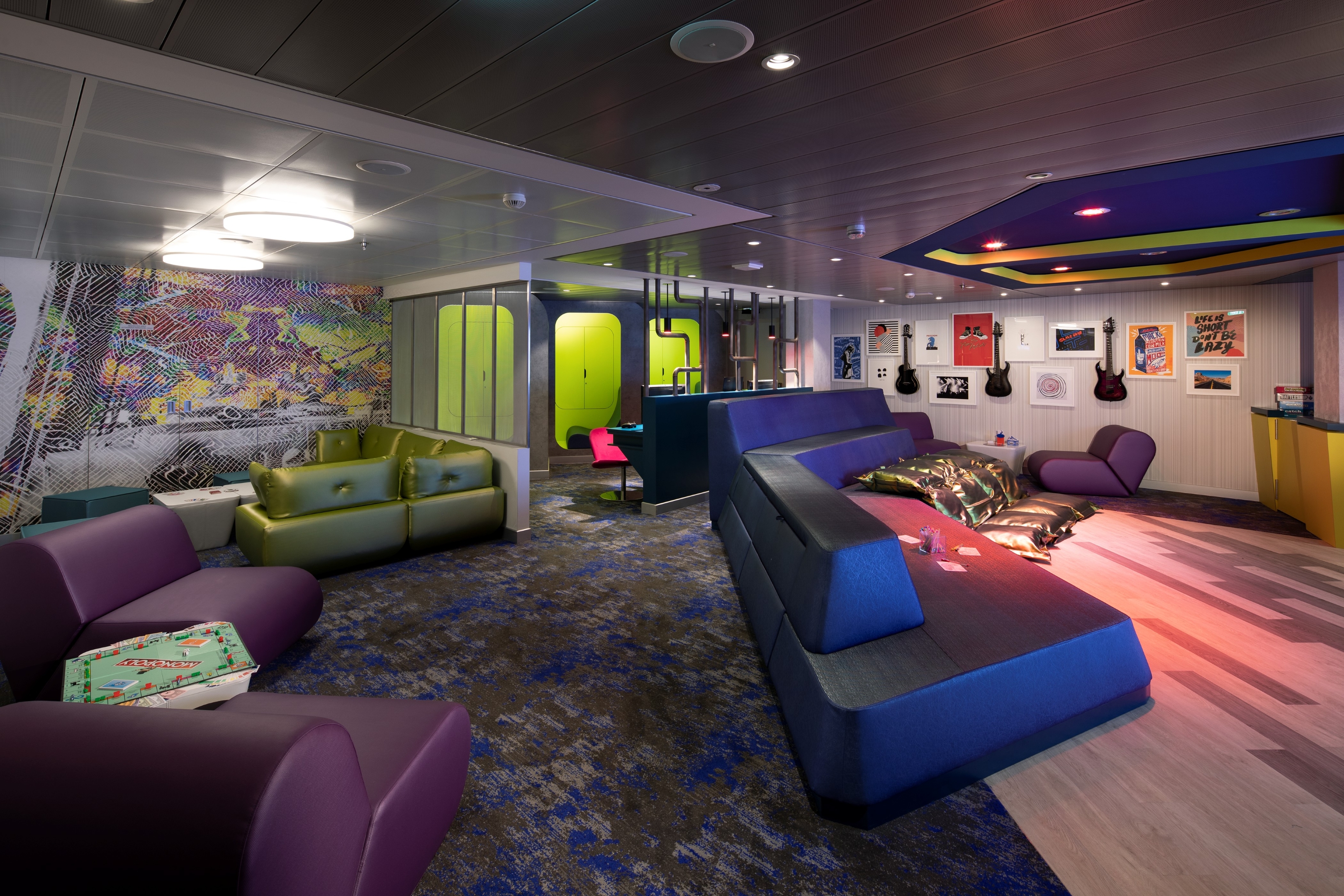 Celebrity Silhouette - Teens